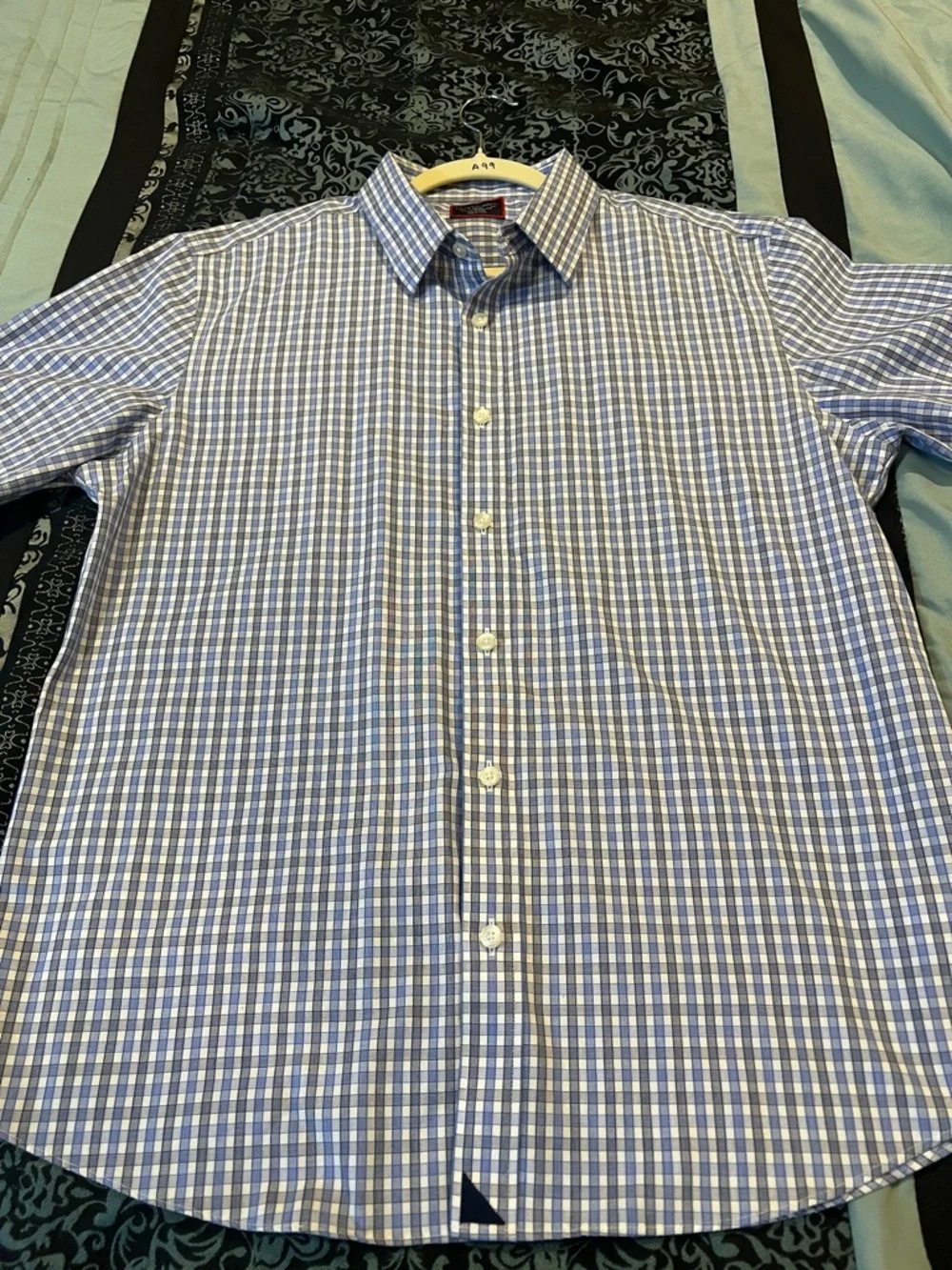 UNTUCKit Men’s Blue and White Check Casual Button-Down Shirt